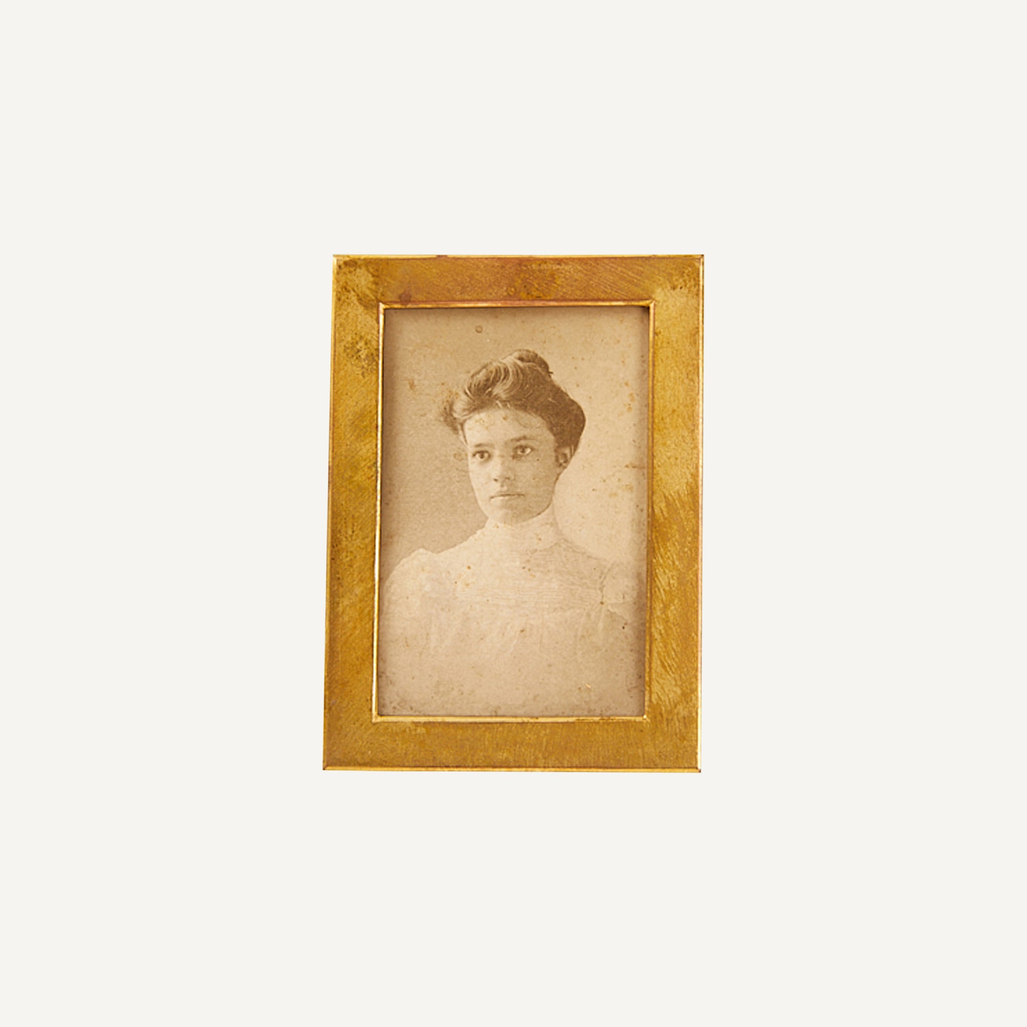 ANTIQUE BRASS PICTURE FRAME