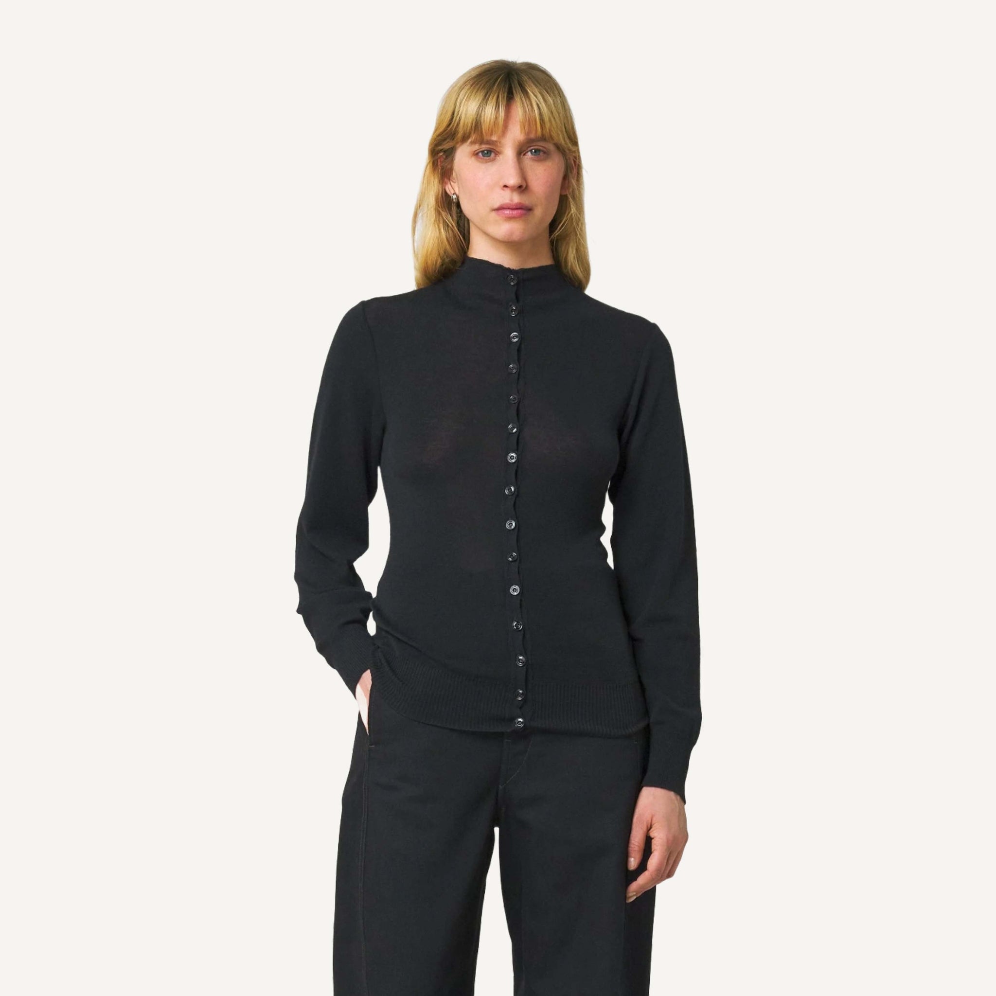 LEMAIRE FITTED SEAMLESS CARDIGAN