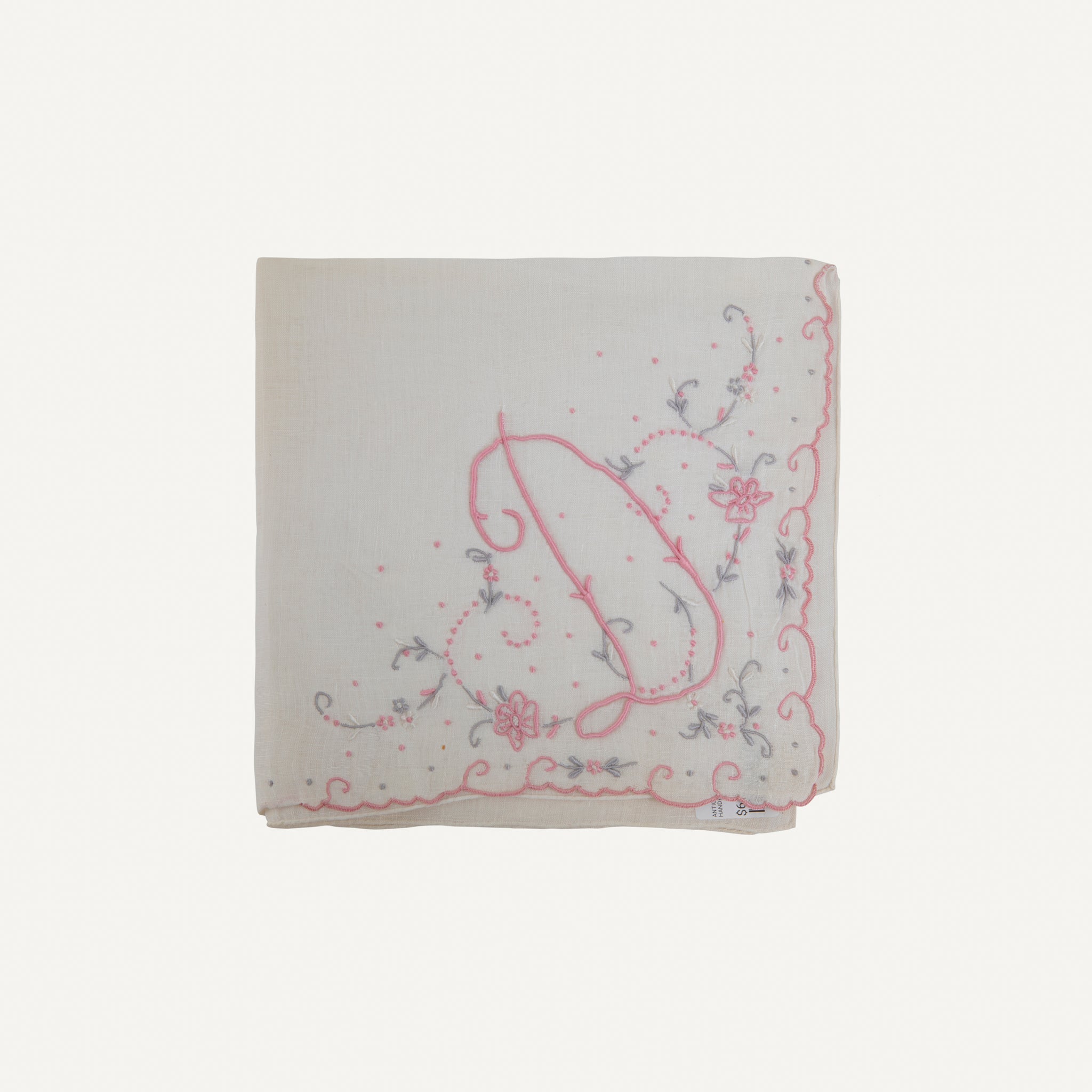 ANTIQUE LINEN HANDKERCHIEF