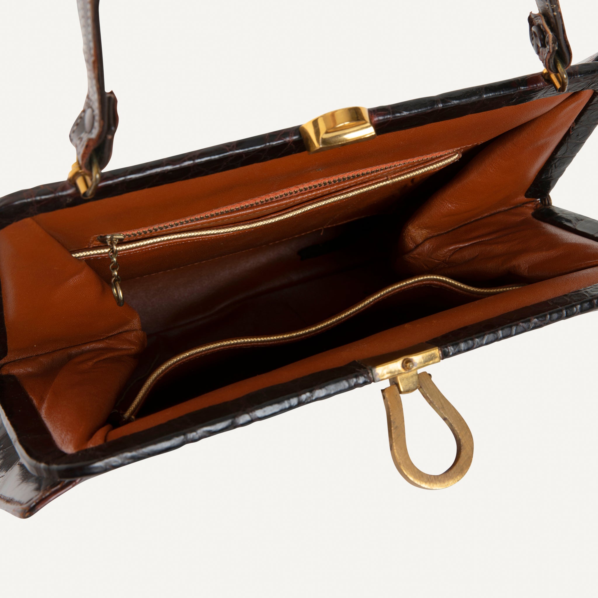 VINTAGE ALLIGATOR HANDBAG