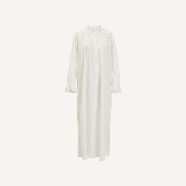 VINTAGE EYELET YOKE NIGHTGOWN