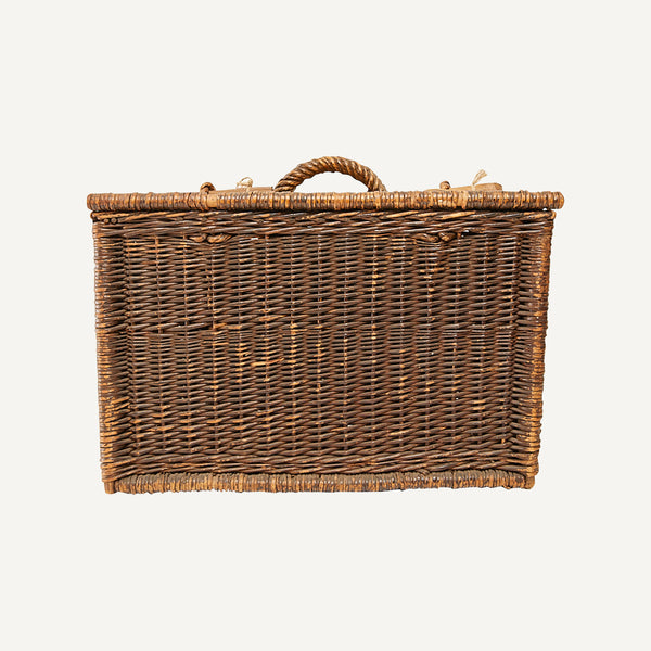 ANTIQUE BASKET WITH LID