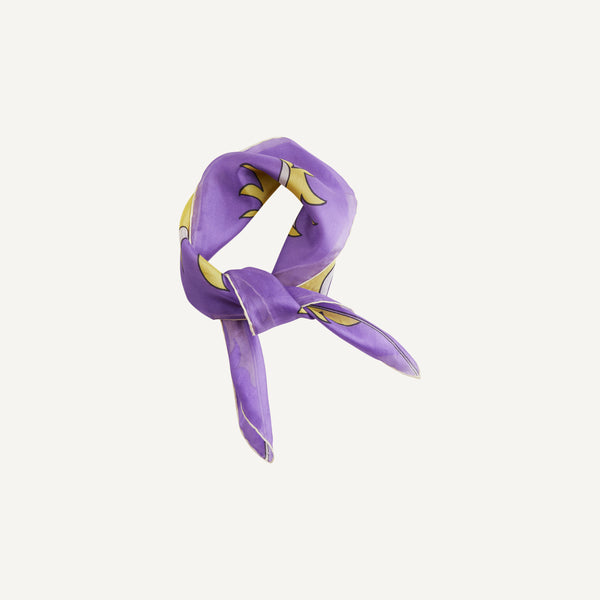 VINTAGE SILK NECKERCHIEF