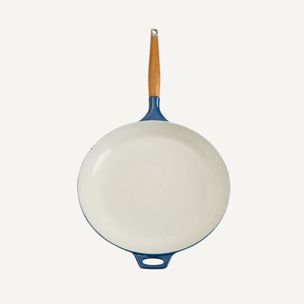 VINTAGE ENAMELED FRY PAN