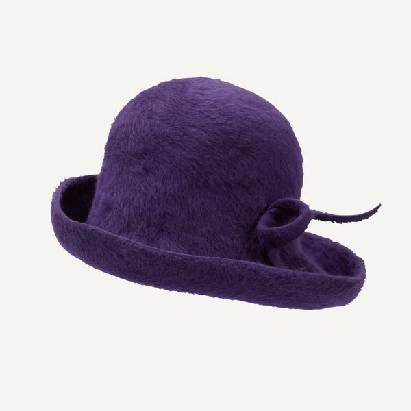 VINTAGE FELTED FUR HAT