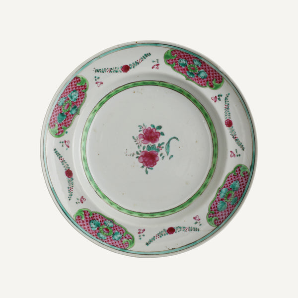 ANTIQUE CHINESE EXPORT PORCELAIN PLATE