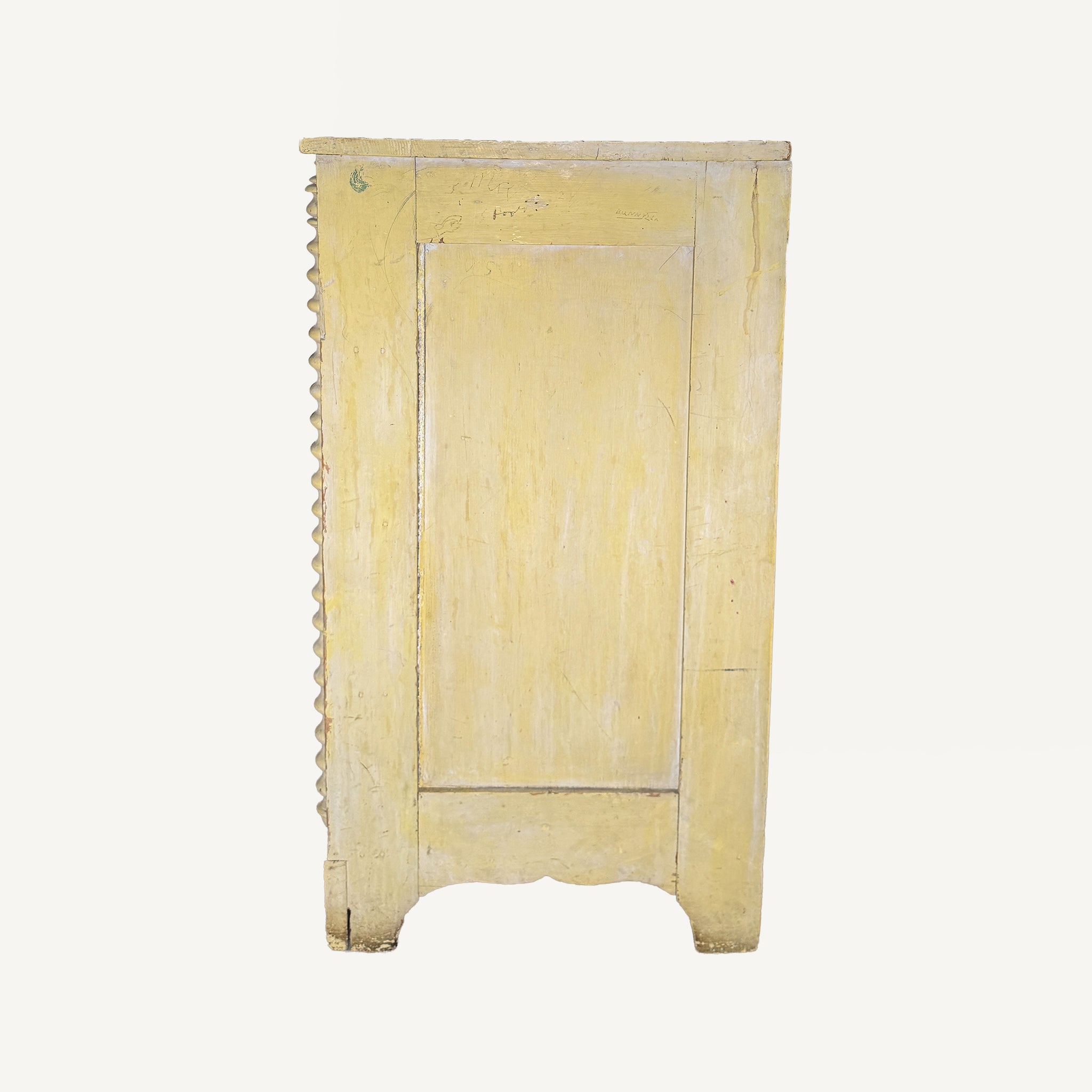 ANTIQUE COTTAGE DRESSER