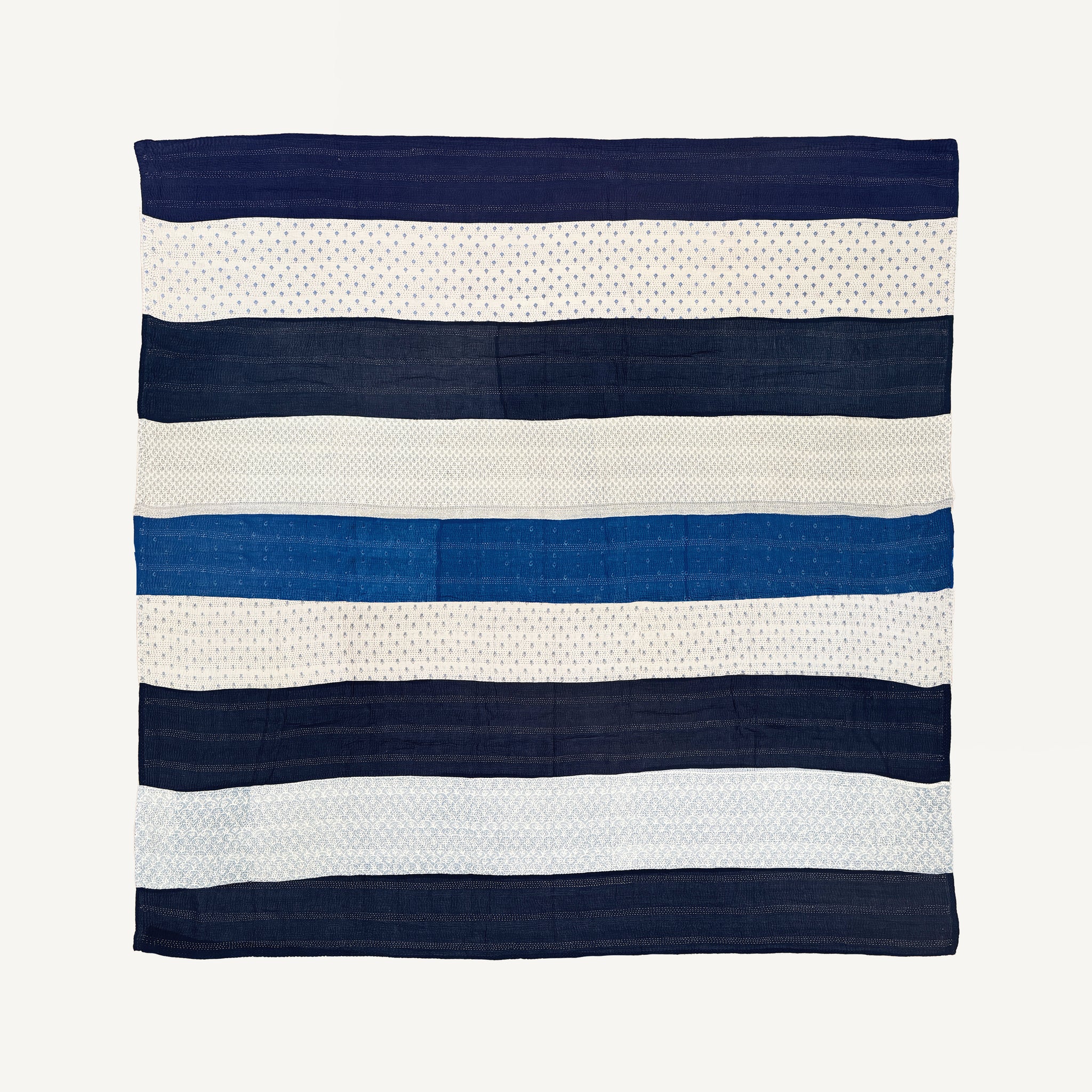 UPCYCLED WIDE STRIPE QUILT