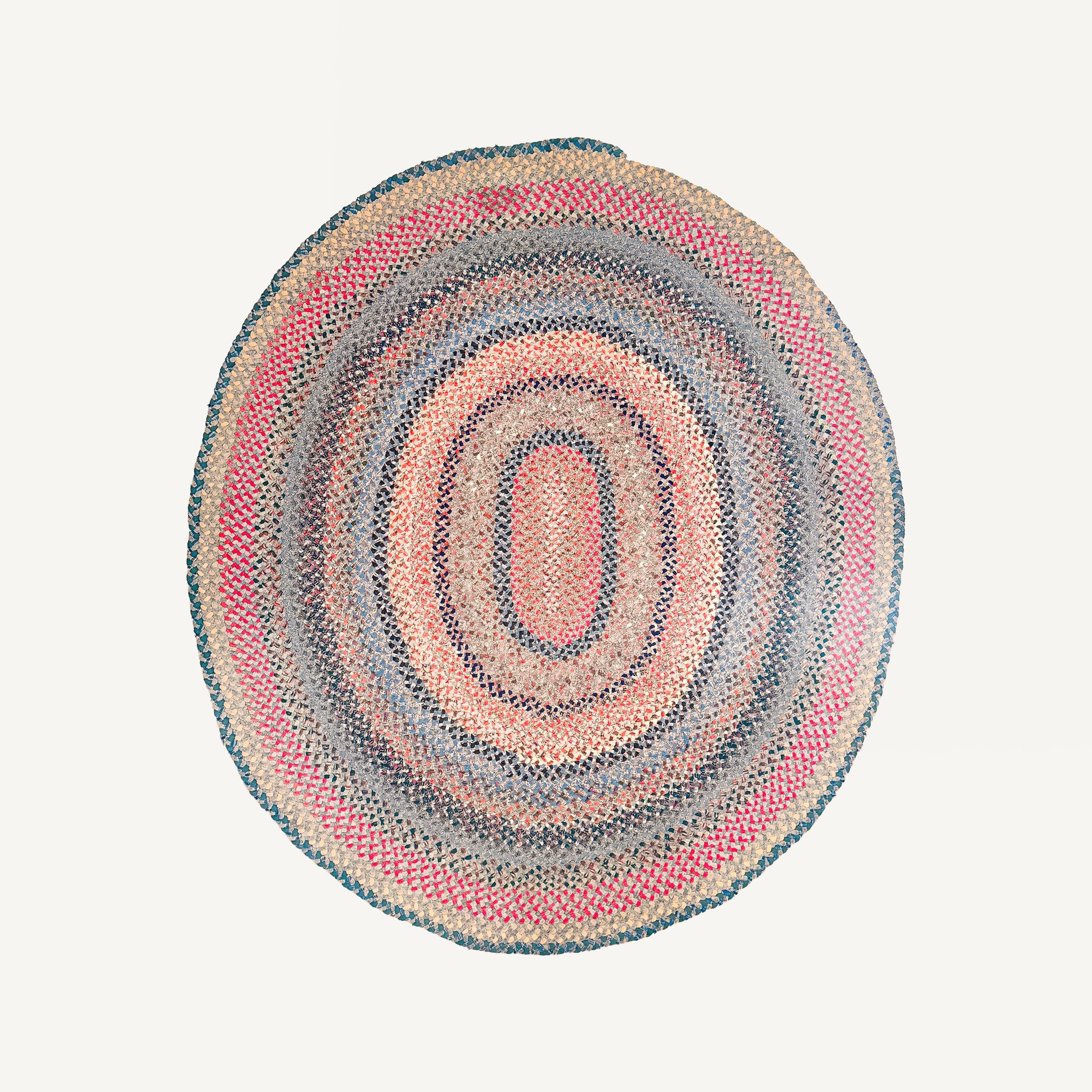 VINTAGE BRAIDED RUG