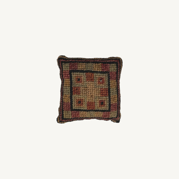 ANTIQUE NEEDLEPOINT PIN CUSHION