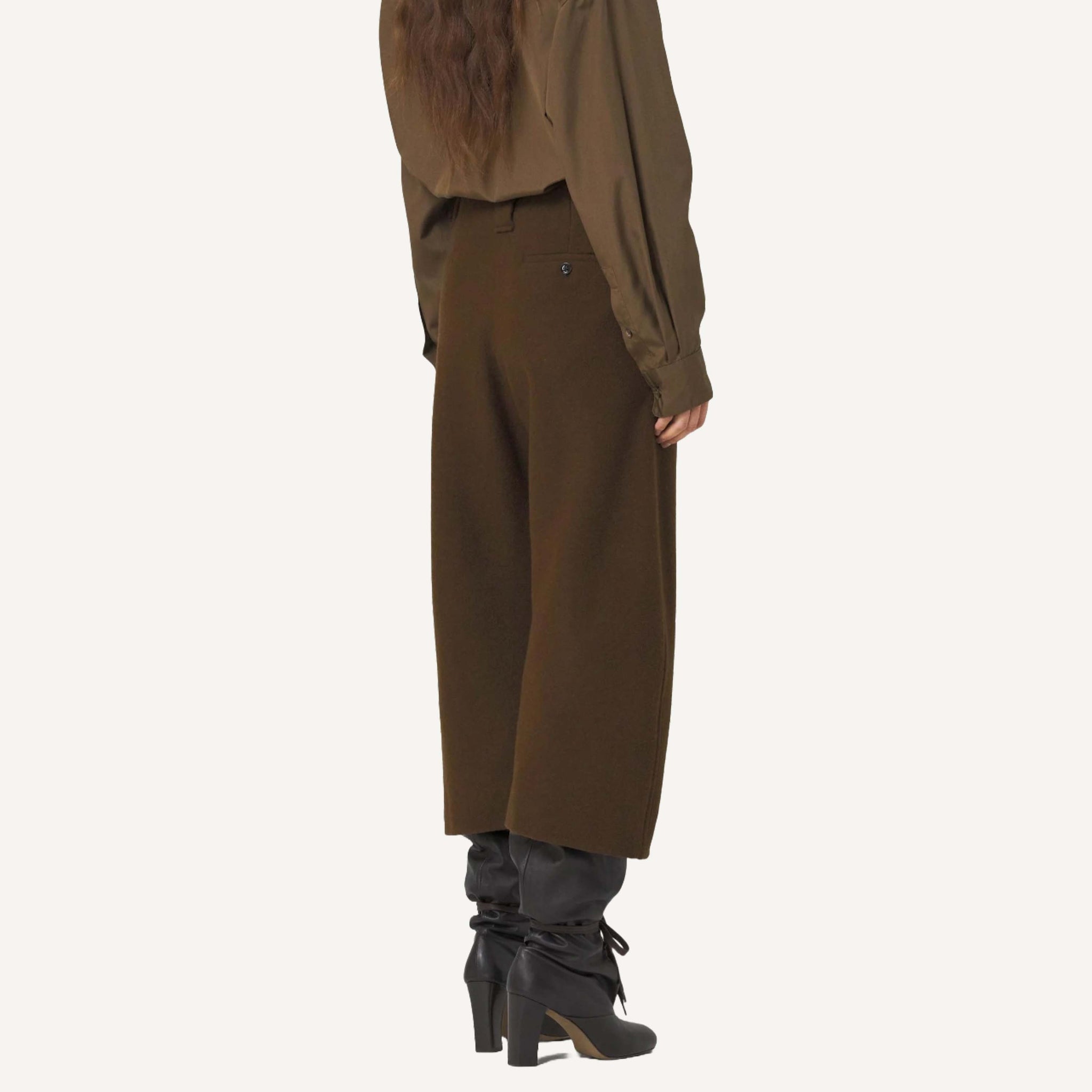 LEMAIRE WOOL CASHMERE CROPPED CURVED PANTS