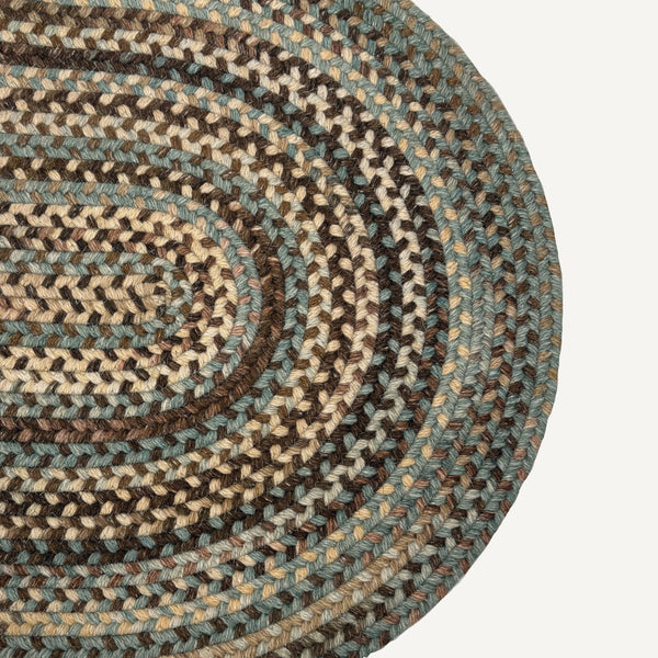 BRAIDED RUG