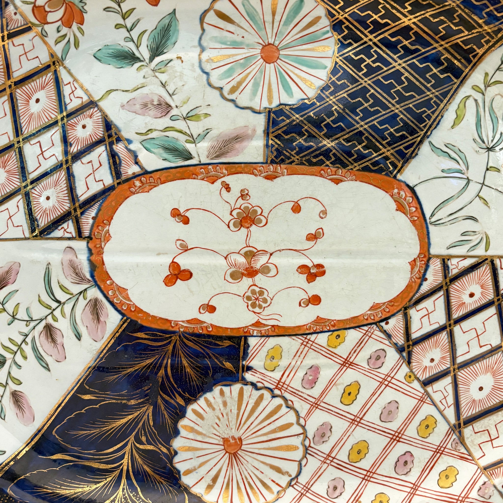 ANTIQUE IMARI PLATTER