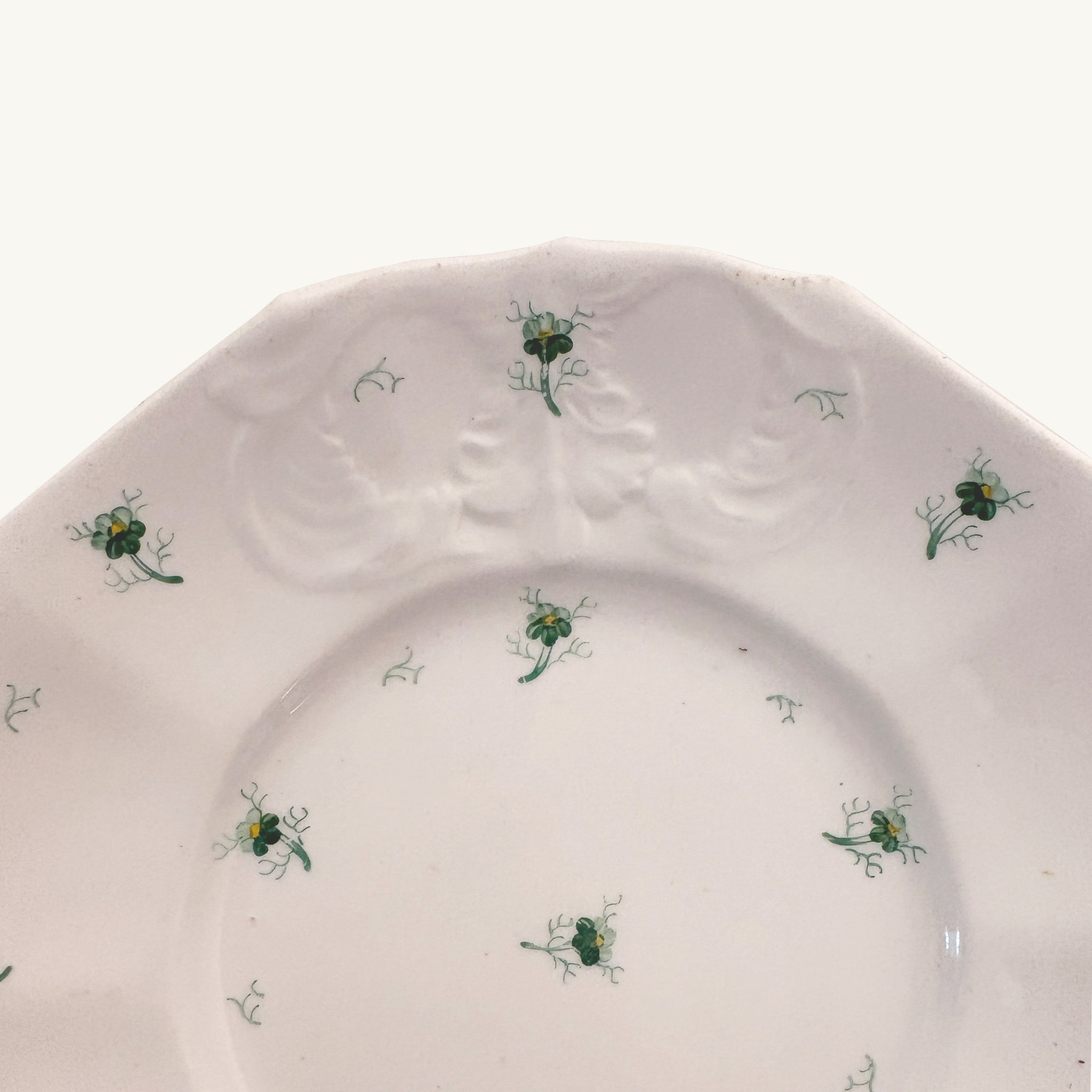 ANTIQUE HAND PAINTED SPRIG PLATE