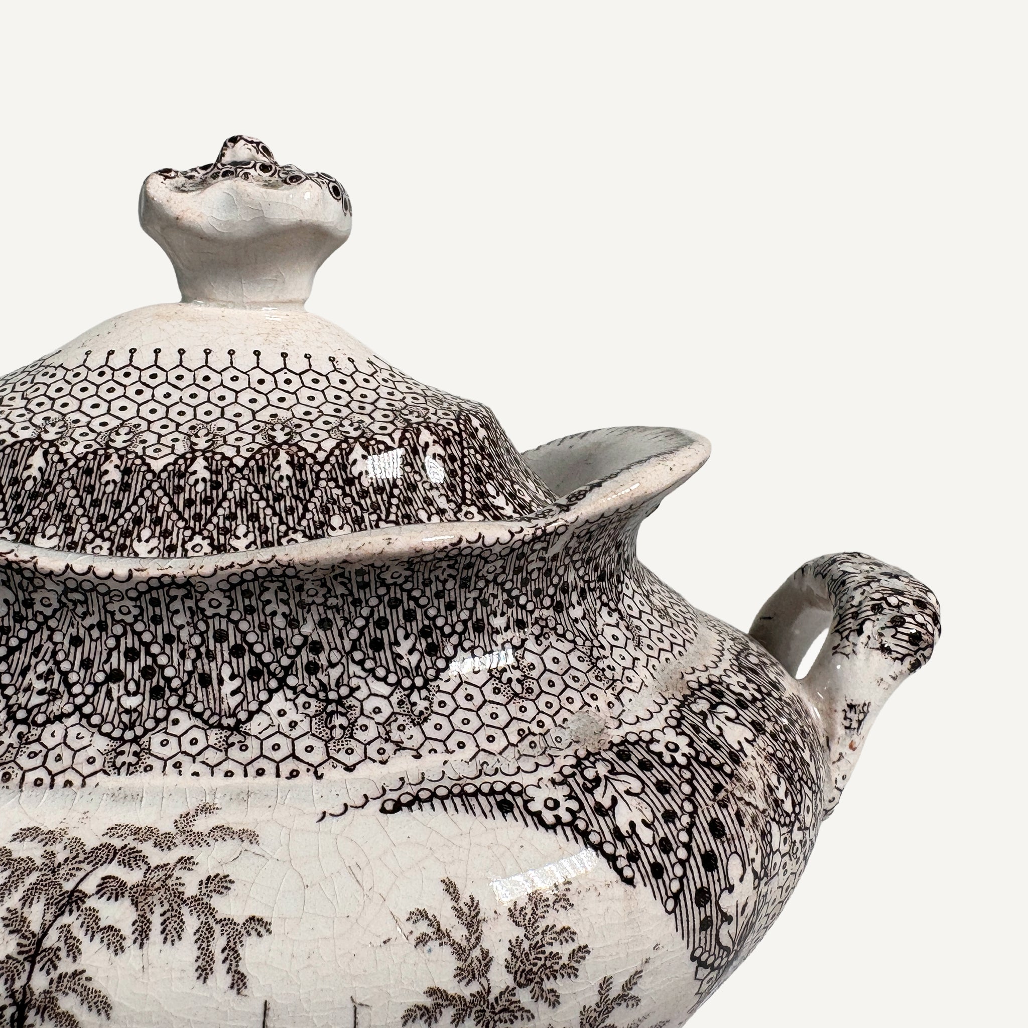 ANTIQUE TRANSFER SUGAR BOWL