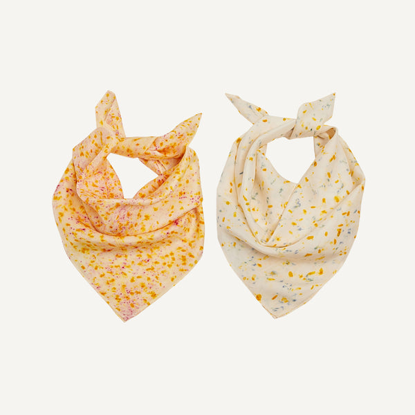 OUND PETAL PRINTED SCARF