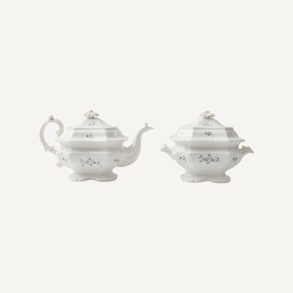 ANTIQUE SPRIG PORCELAIN TEAPOT AND SUGAR BOWL