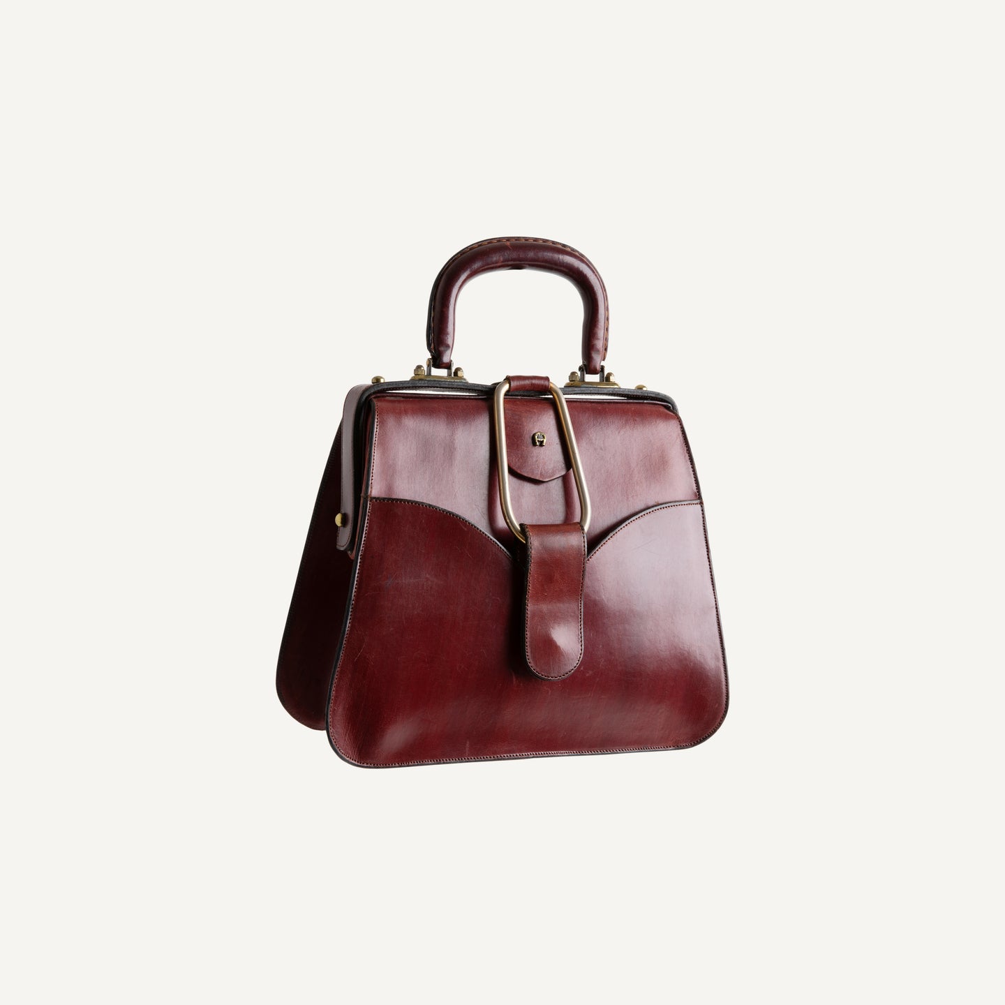 Sac à Main Vintage ETIENNE AIGNER En Cuir Bordeaux - Porté épaule, Occasion En Bon état
