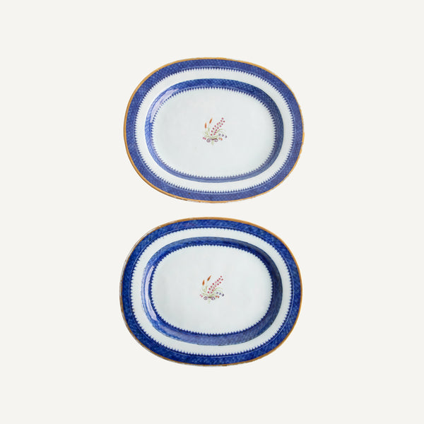 ANTIQUE CHINESE EXPORT PORCELAIN BANDED PLATTER