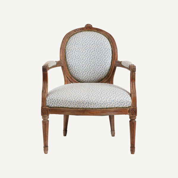 ANTIQUE FRENCH LOUIS XV ARMCHAIR