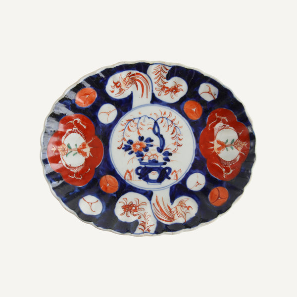 ANTIQUE IMARI DISH
