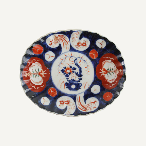 ANTIQUE IMARI DISH