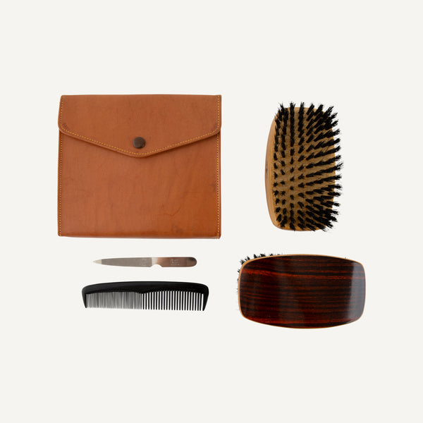 VINTAGE GROOMING KIT