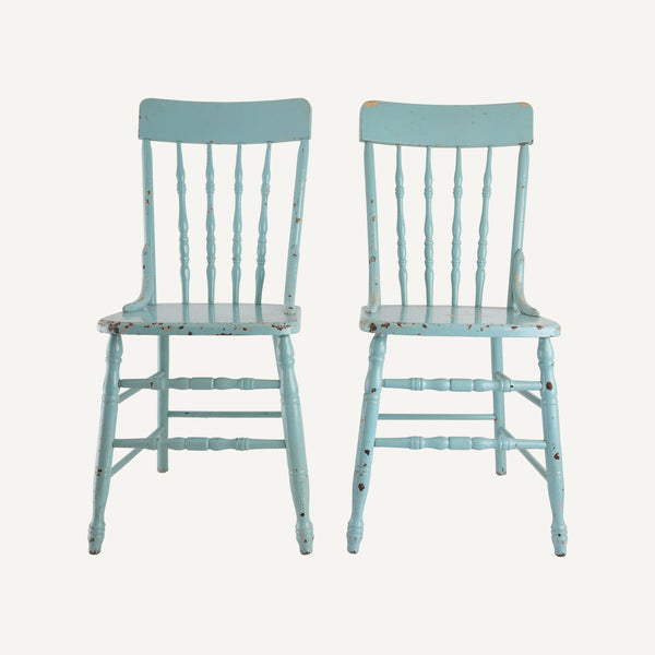 PAIR OF ANTIQUE SPINDLE BACK CHAIRS