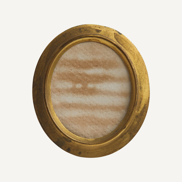 ANTIQUE BRASS PICTURE FRAME