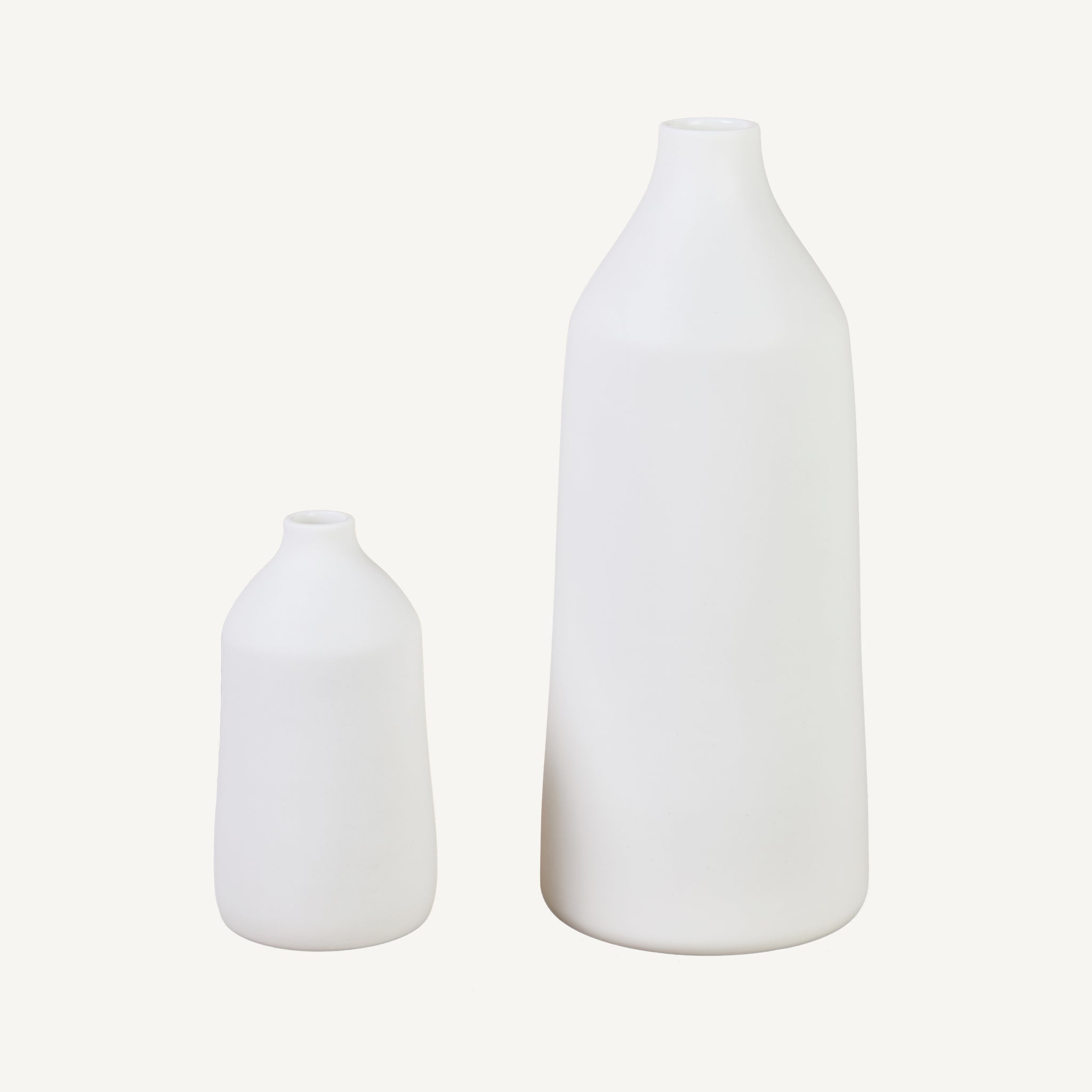 PORCELAIN VASE