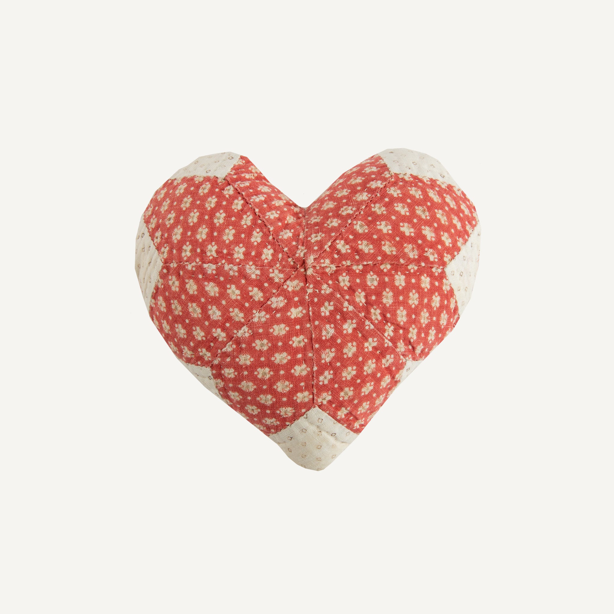 ANTIQUE QUILTED HEART